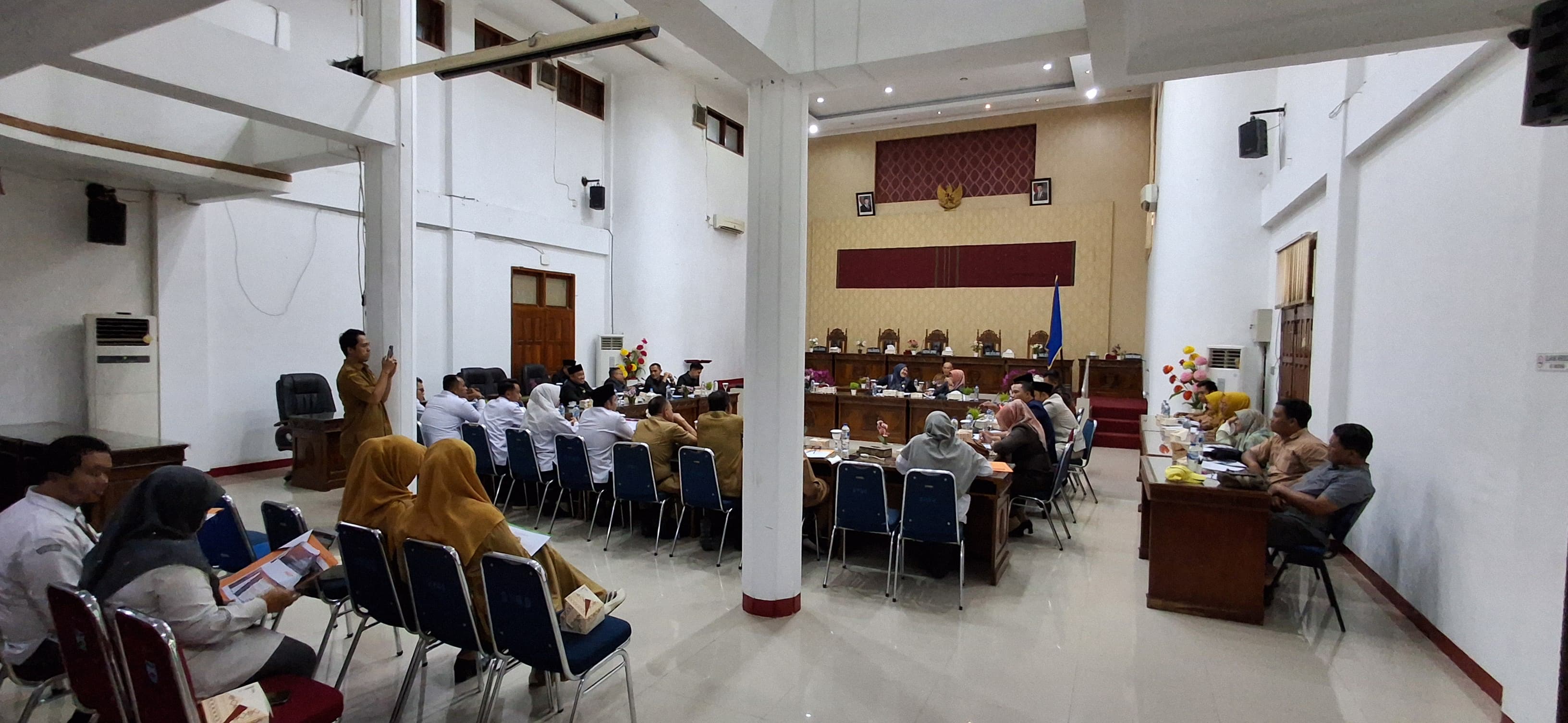DPRD Kota Sawahlunto Laksanakan Audiensi Dengan KPU Kota Sawahlunto terkait Penataan Daerah Pemilihan dan Alokasi Kursi di Kota Sawahlunto pada Pemilu Tahun 2029