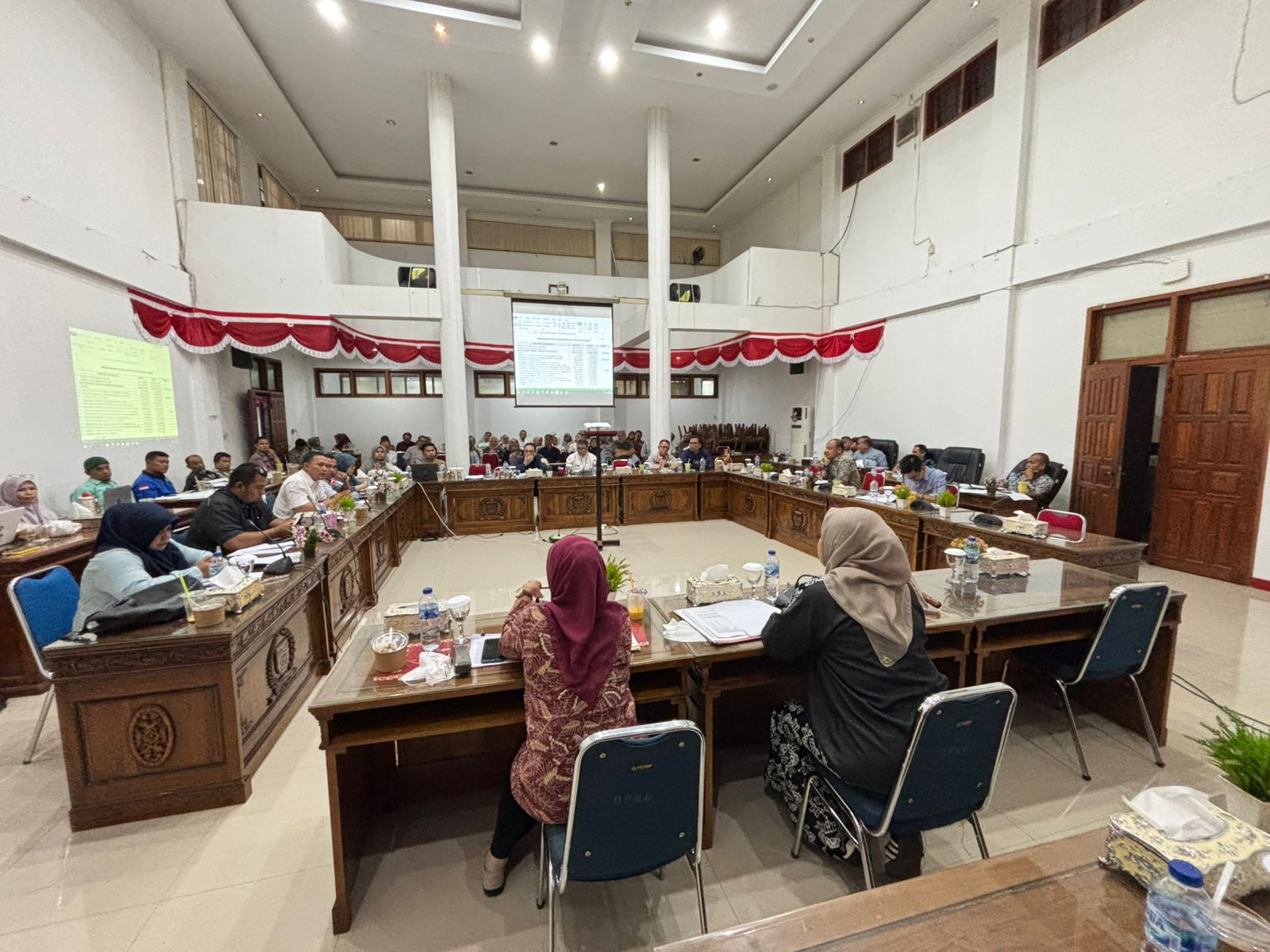 Dewan Perwakilan Rakyat Daerah(DPRD) Bersama Pemerintah Kota Sawahlunto Berpacu Dengan Waktu Untuk Merampungkan Pembahasan Anggaran Perubahan