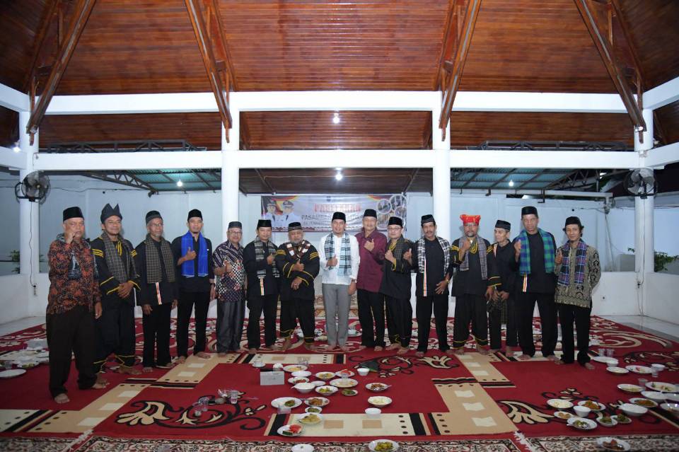 Pagelaran Pasambahan Pidato Adat