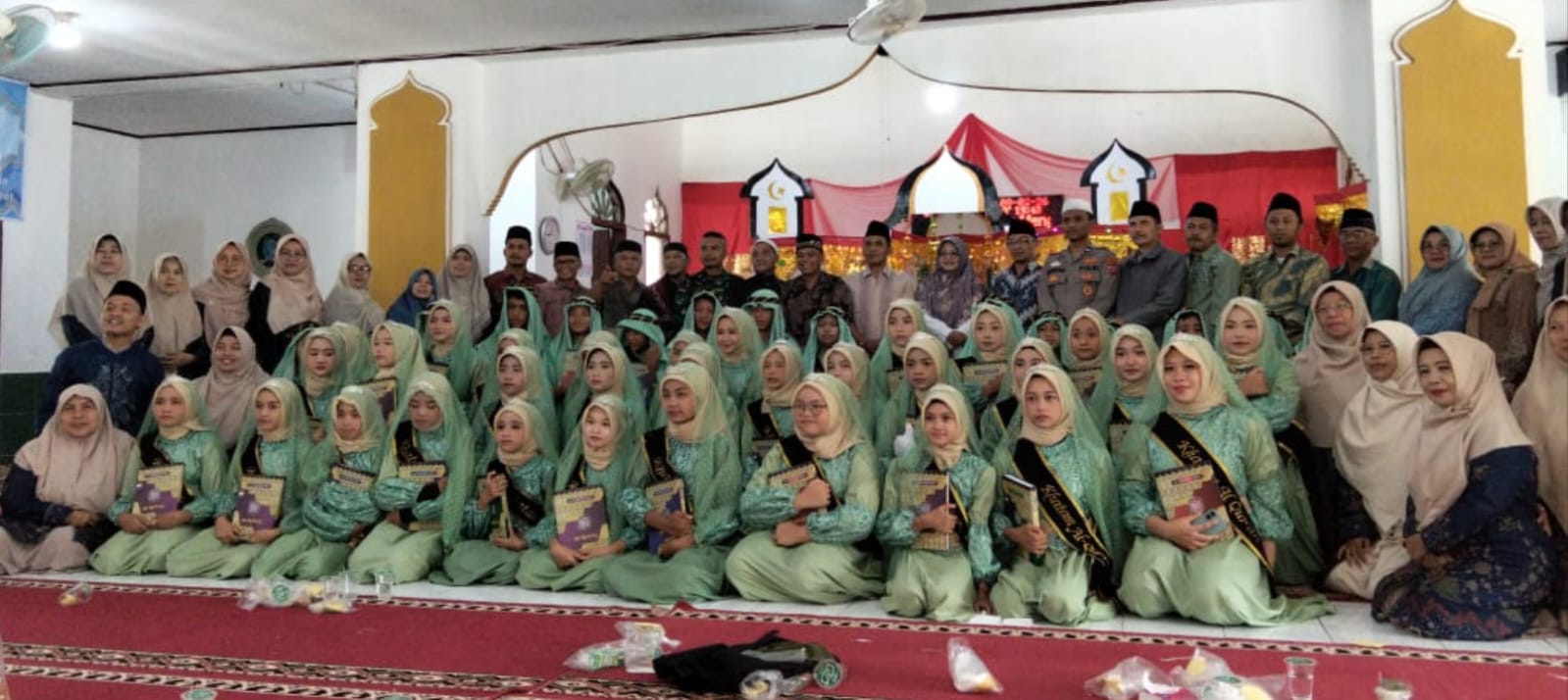 47 Santri dari TPQ di Kelurahan Durian II Ikuti Khatam Alquran