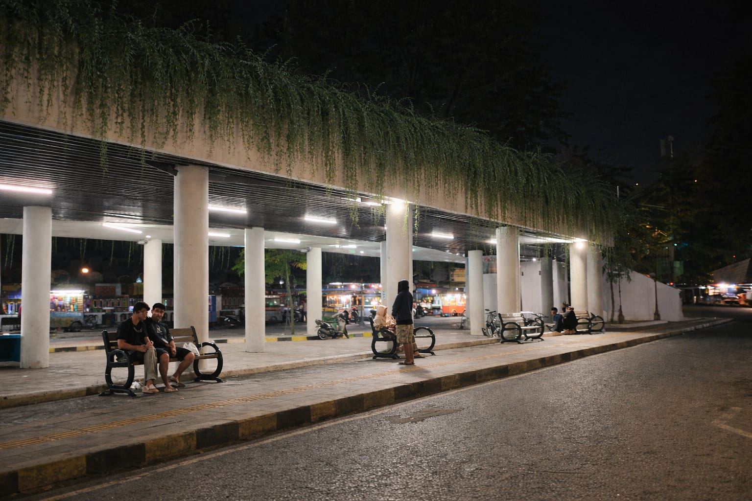 “Malam yang Hidup di Sawahlunto: Saat Terminal Menjadi Rumah dan Sejarah Kecil Ditulis Pelan-Pelan”