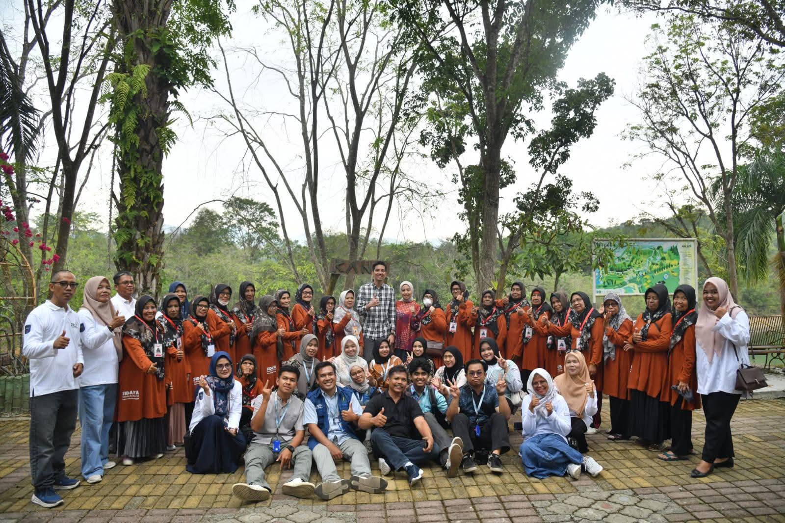 Wali Kota dan Ketua TP PKK  Audiensi dengan Sekolah Lansia La Sa Iyo Talawi Mudik