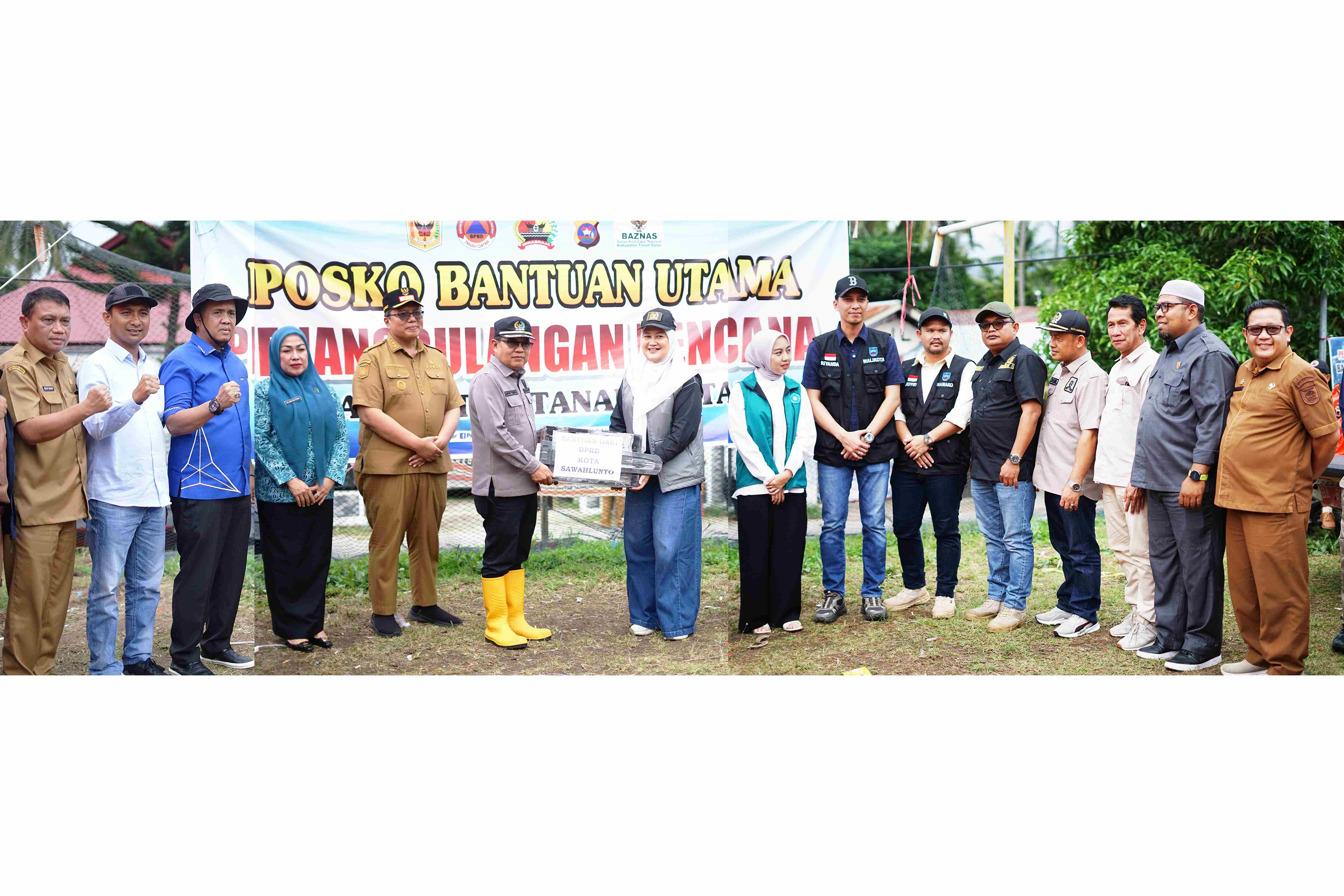 DPRD Kota Sawahlunto Salurkan  Bantuan Untuk Korban Galodo Malalo, Kabupaten Tanah Datar