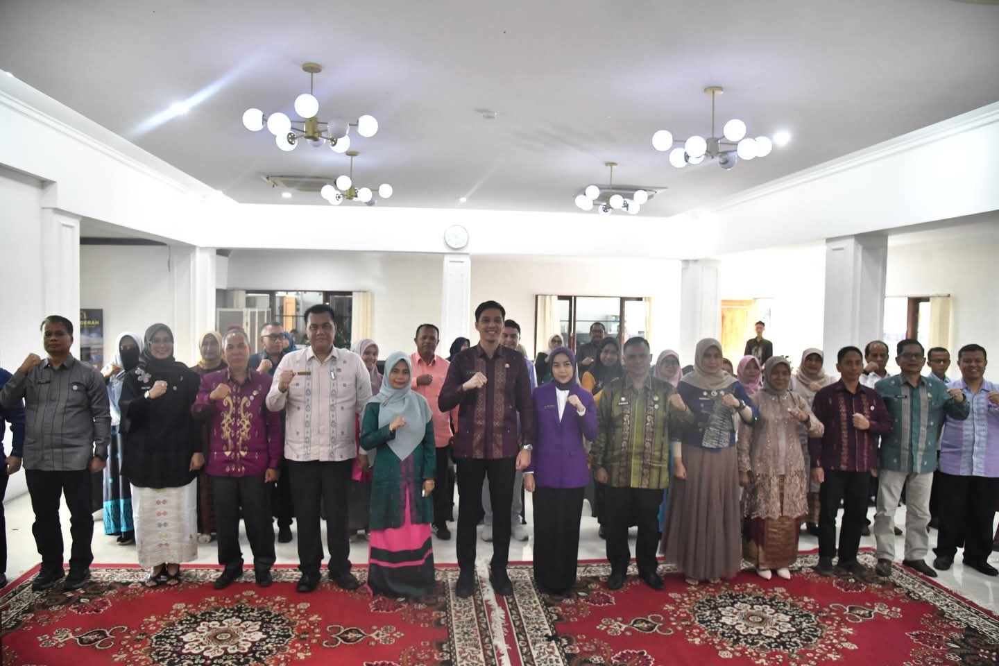 Wali Kota Sawahlunto Lantik Tim Pembina  Posyandu, Tekankan  Penguatan  Layanan Ibu dan Anak