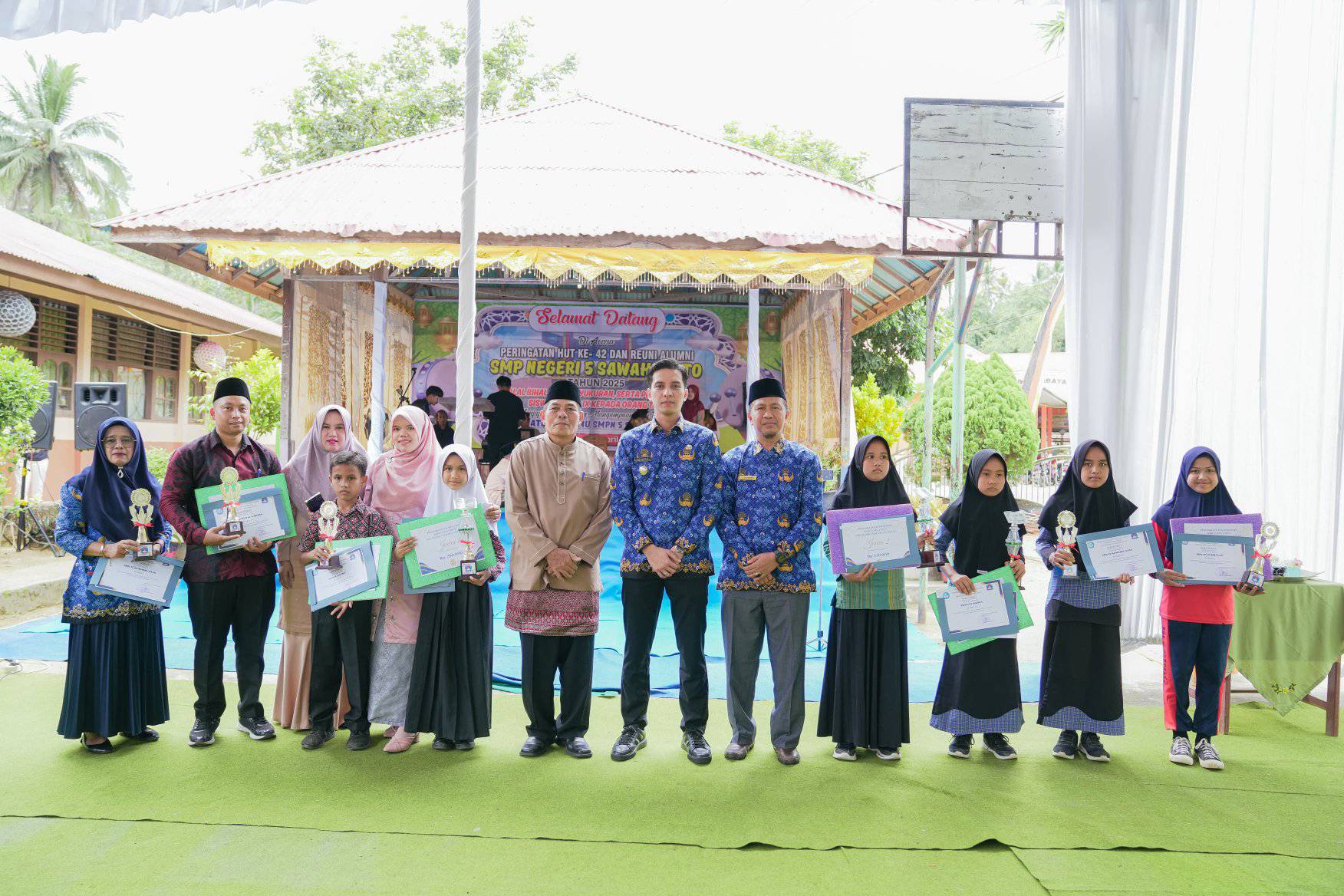 Wali Kota Hadiri HUT ke-42 SMPN 5 Sawahlunto dan Tekankan Pentingnya Pendidikan