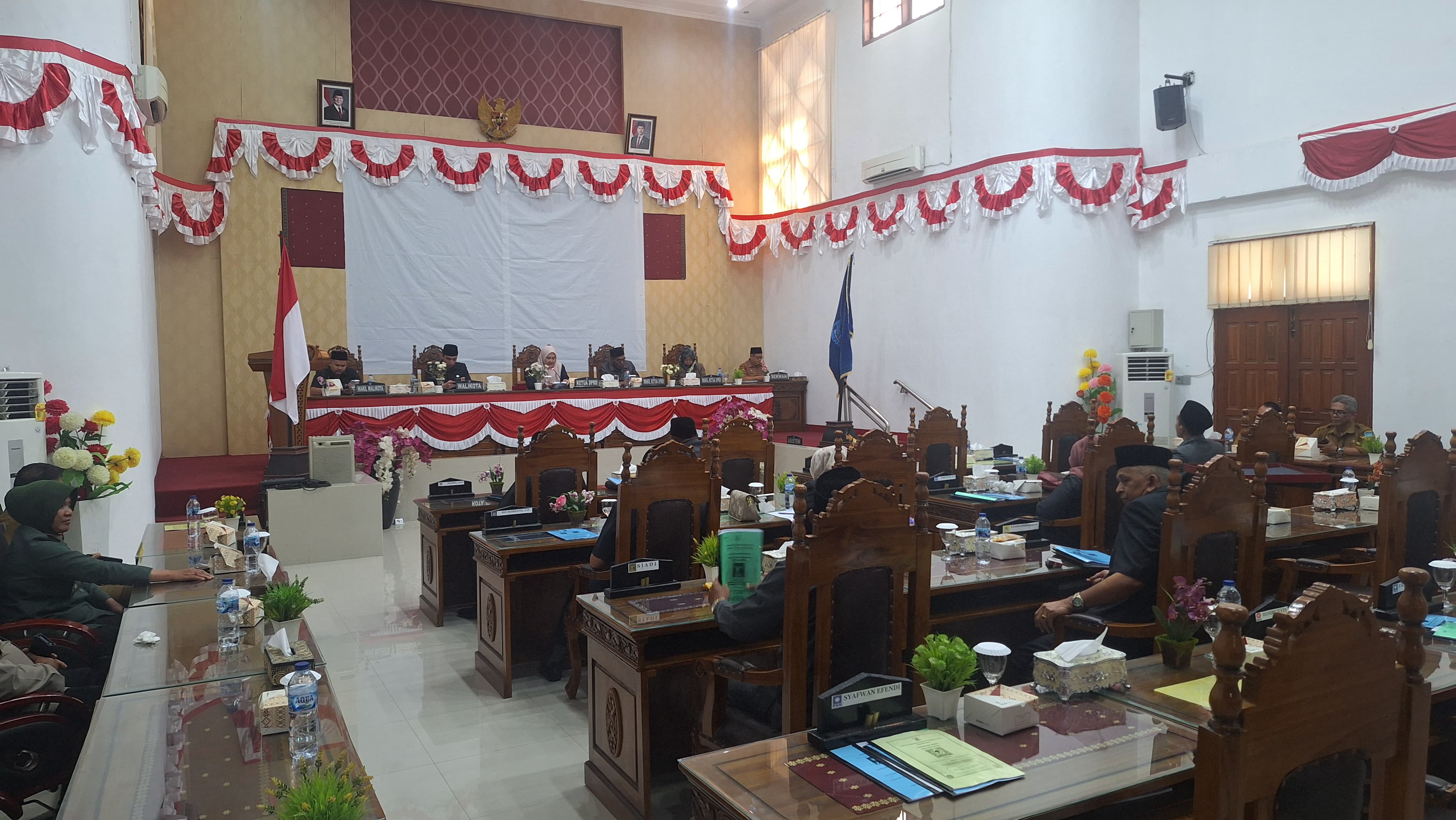 5 Fraksi DPRD Kota Sawahlunto tanggapi Nota Pengantar Wali Kota atas Ranperda Perubahan APBD 2025