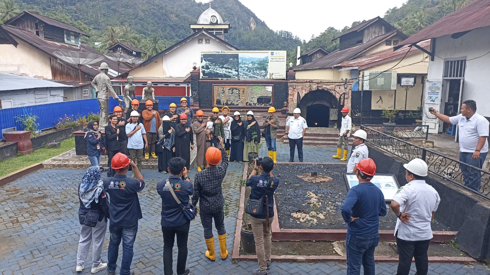 Kunjungan Hijrah Fest ke Museum Lobang Tambang Soero (Infobox)