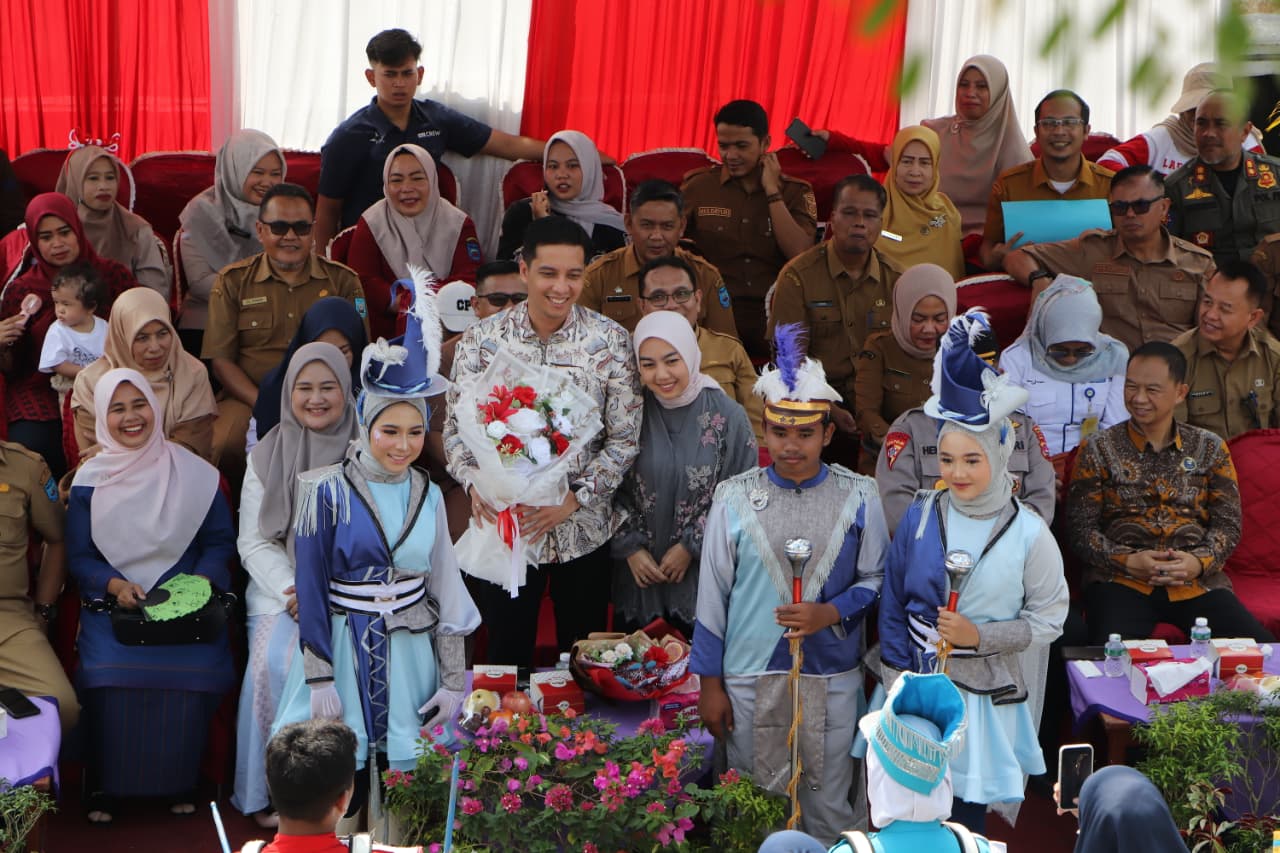 Pawai Alegoris Kota Sawahlunto Meriahkan HUT ke 81 Kemerdekaan RI