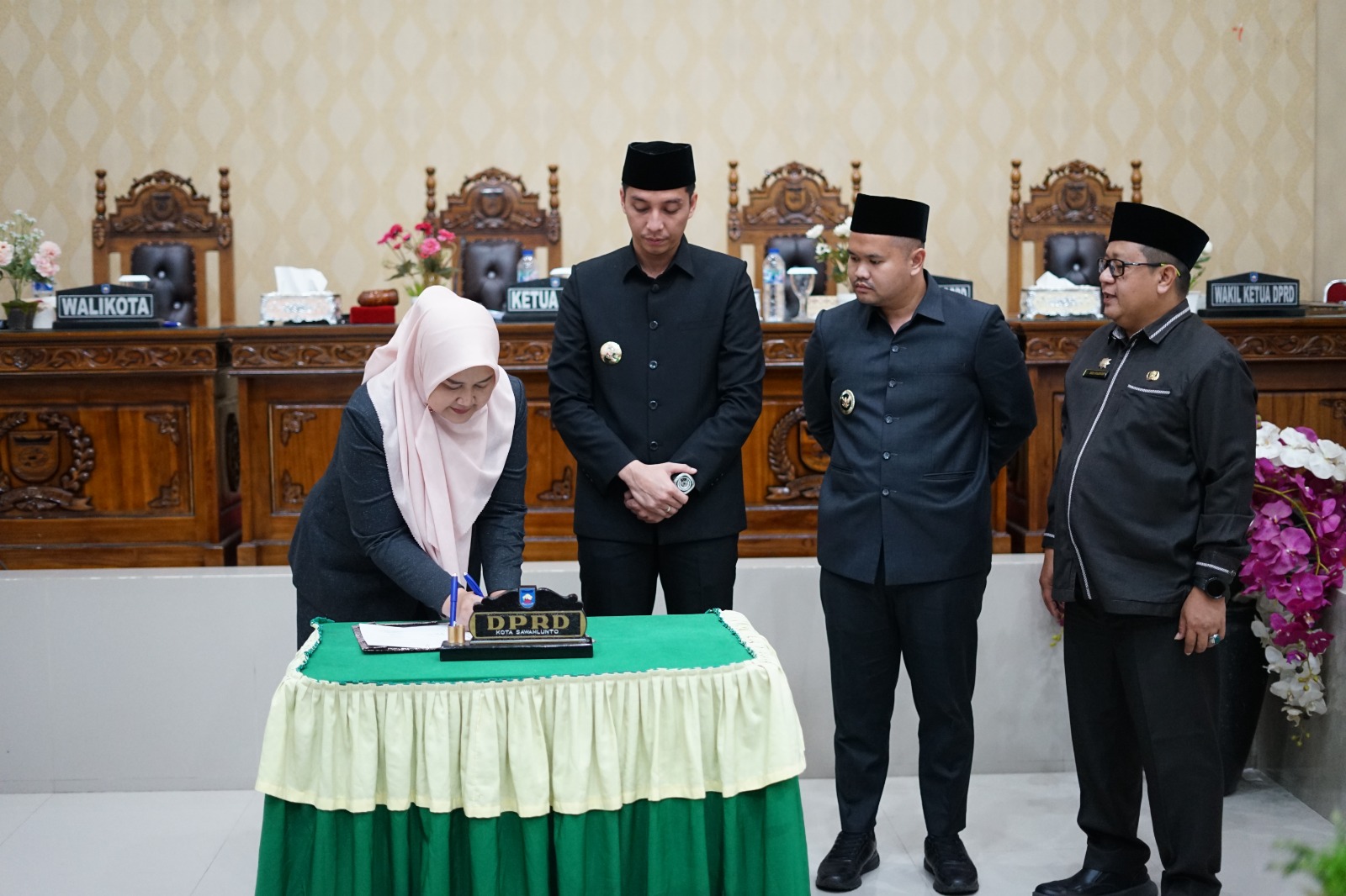 DPRD Kota Sawahlunto Setujui Ranperda Pertanggungjawaban Pelaksanaan APBD Kota Sawahlunto Tahun Anggaran 2025 menjadi Peraturan Daerah