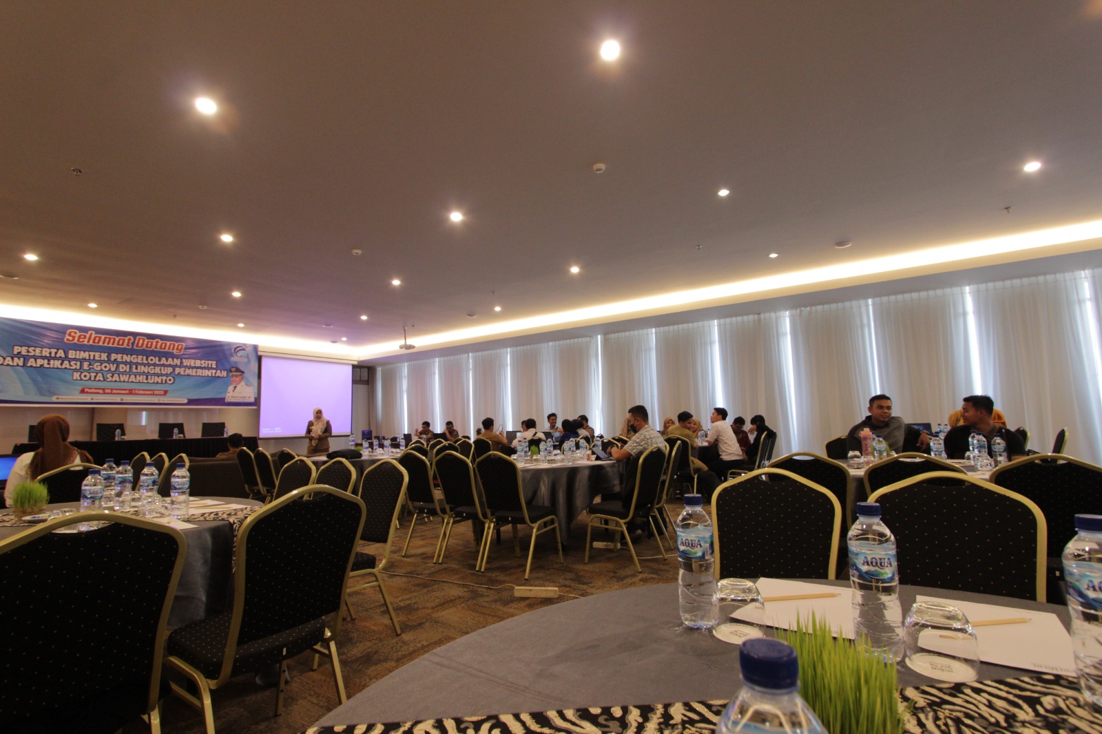 BIMTEK PENGELOLAAN WEBSITE DAN APLIKASI EGOV DI LINGKUP PEMERINTAH KOTA SAWAHLUNTO
