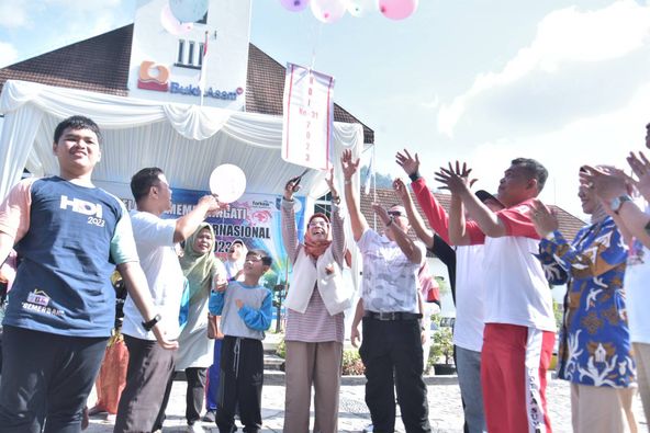 Sekretaris Daerah Kota Sawahlunto Dr.dr. Ambun Kadri, MKM, mengikuti kegiatan Hari Disabilitas Internasional Tingkat Kota Sawahlunto
