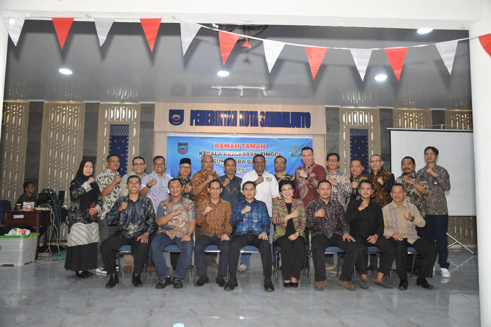 Kunjungan ramah tamah Kepala Kejaksaan Tinggi Sumatera Barat Yuni Daru Winarsih