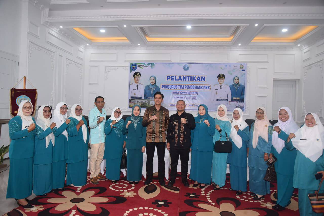 Wali Kota Sawahlunto Lantik Pengurus TP-PKK Periode 2025–2030