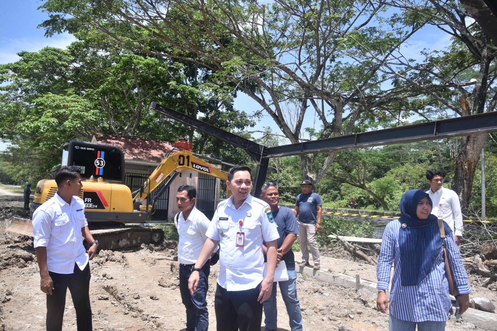 Monitoring  ke lokasi pekerjaan pembangunan infrastruktur penunjang destinasi pariwisata di Road Race Kandi