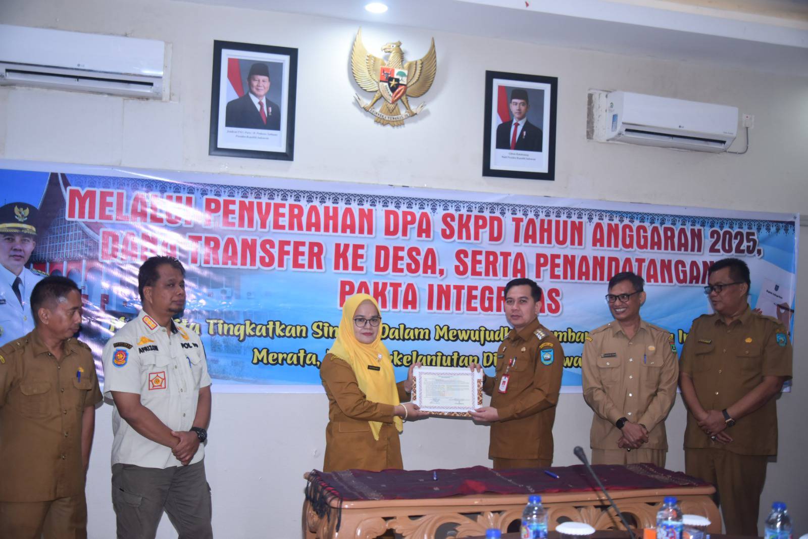 Penyerahan DPA SKPD dan Penandatanganan Pakta Integritas Penggunaan anggaran Tahun 2025