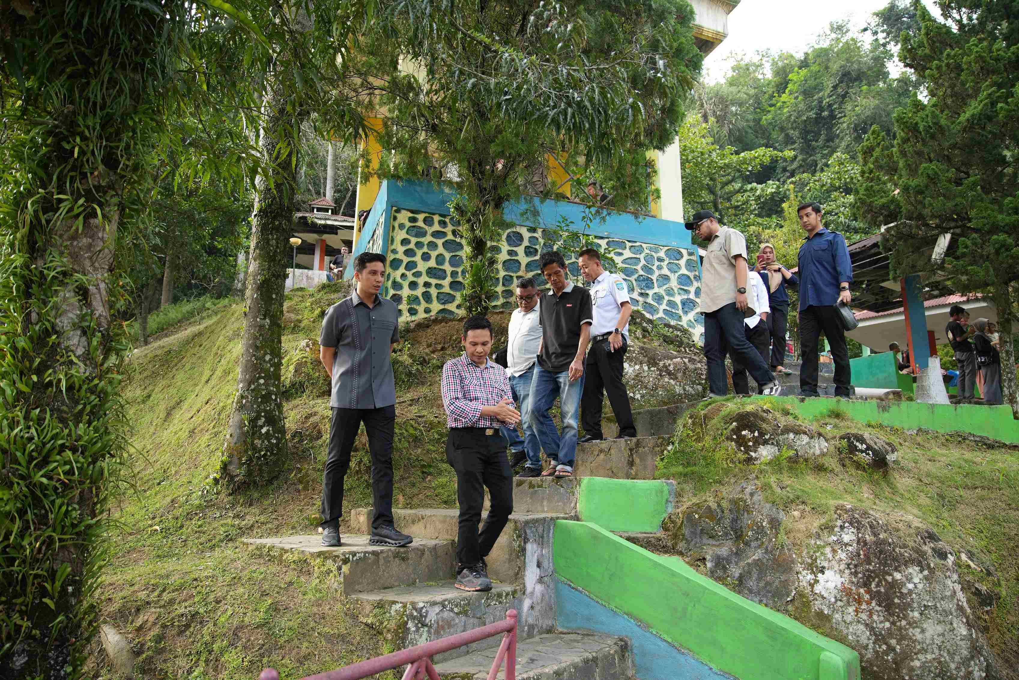 Wali Kota Riyanda Putra Tinjau Kesiapan Waterboom Sawahlunto Menjelang Ramadhan 1447H