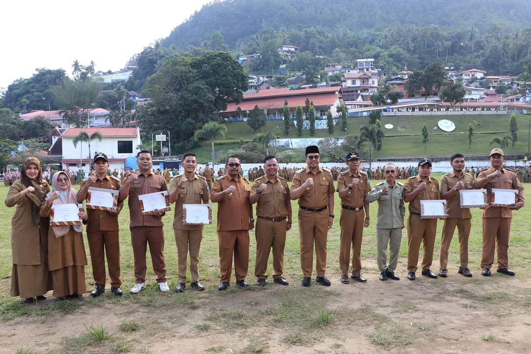 Apel Gabungan Pemerintah Desa  se Kota Sawahlunto digelar di Lapangan Ombilin  Kota Sawahlunto