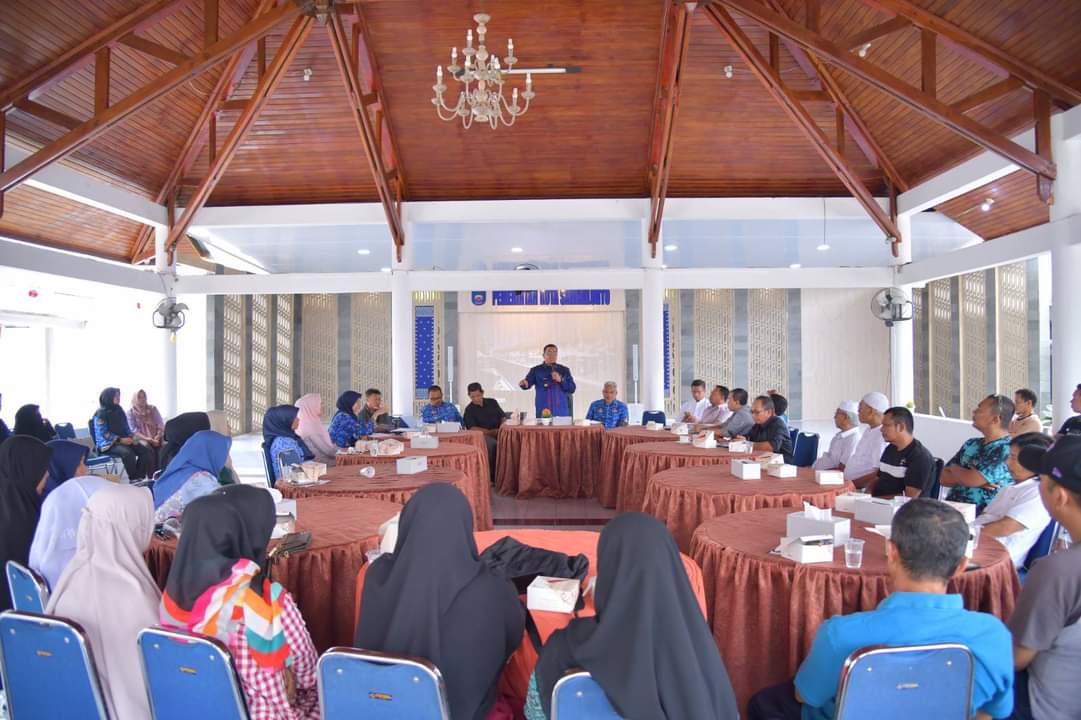 PJ. Wali Kota Sawahlunto Lakukan Diskusi Terkait Rencana Penataan Pasar Kuliner di Pasar Remaja