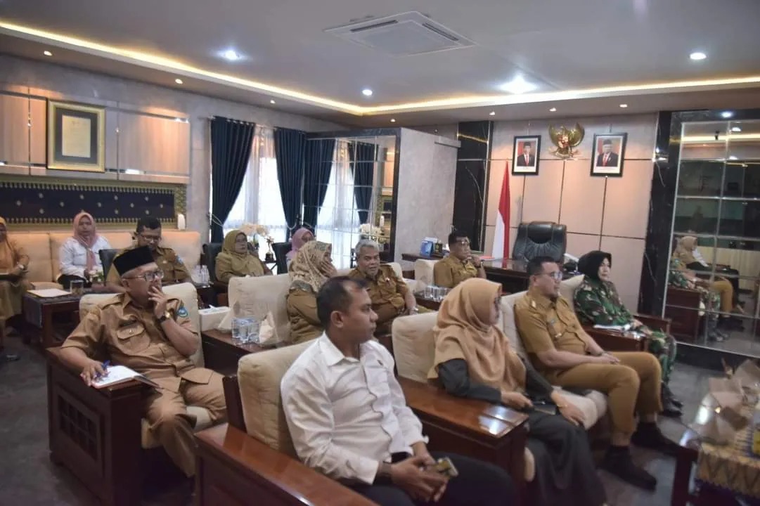 Pj Walikota Zefnihan ikuti rapat kordinasi penanganan inflasi daerah oleh Kemendagri secara virtual