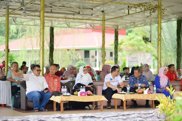 Penjabat (Pj) Wali Kota Sawahlunto Dr. Zefnihan, AP, M.Si, menghadiri pengukuhan pengurus DPD Persatuan Keluarga Pesisir Selatan (PKPS) Kota Sawahlunto