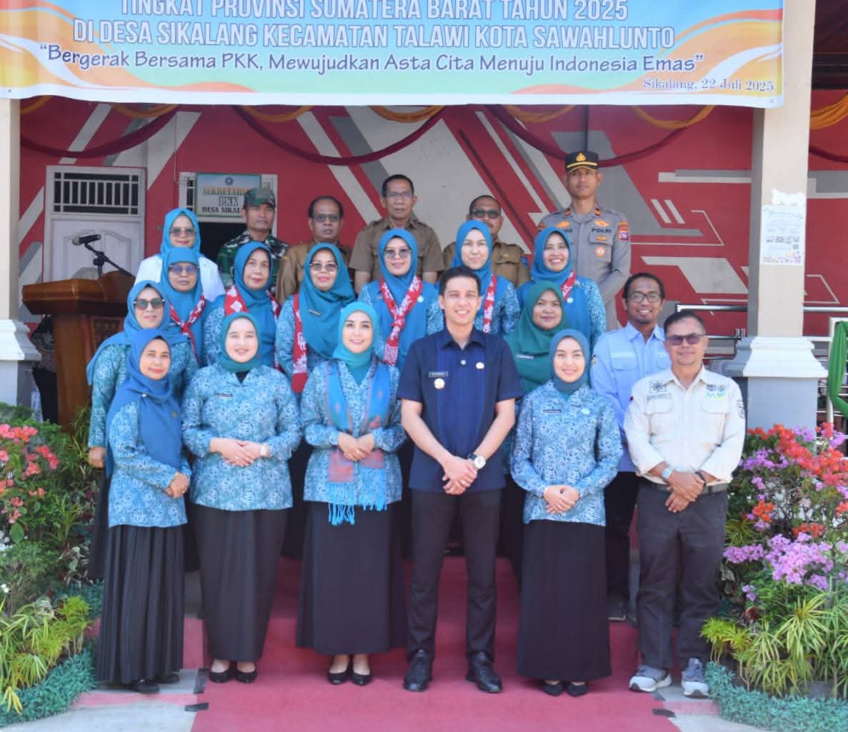 Wali Kota Sawahlunto Dampingi Penilaian  Gerakan PKK Provinsi di Desa Sikalang