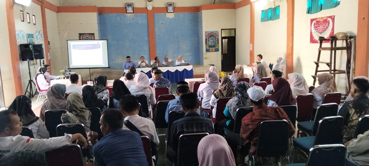 Rakor Sosialisasi Percepatan Pembentukan Koperasi Merah Putih di Desa dan Kelurahan Kecamatan Barangin