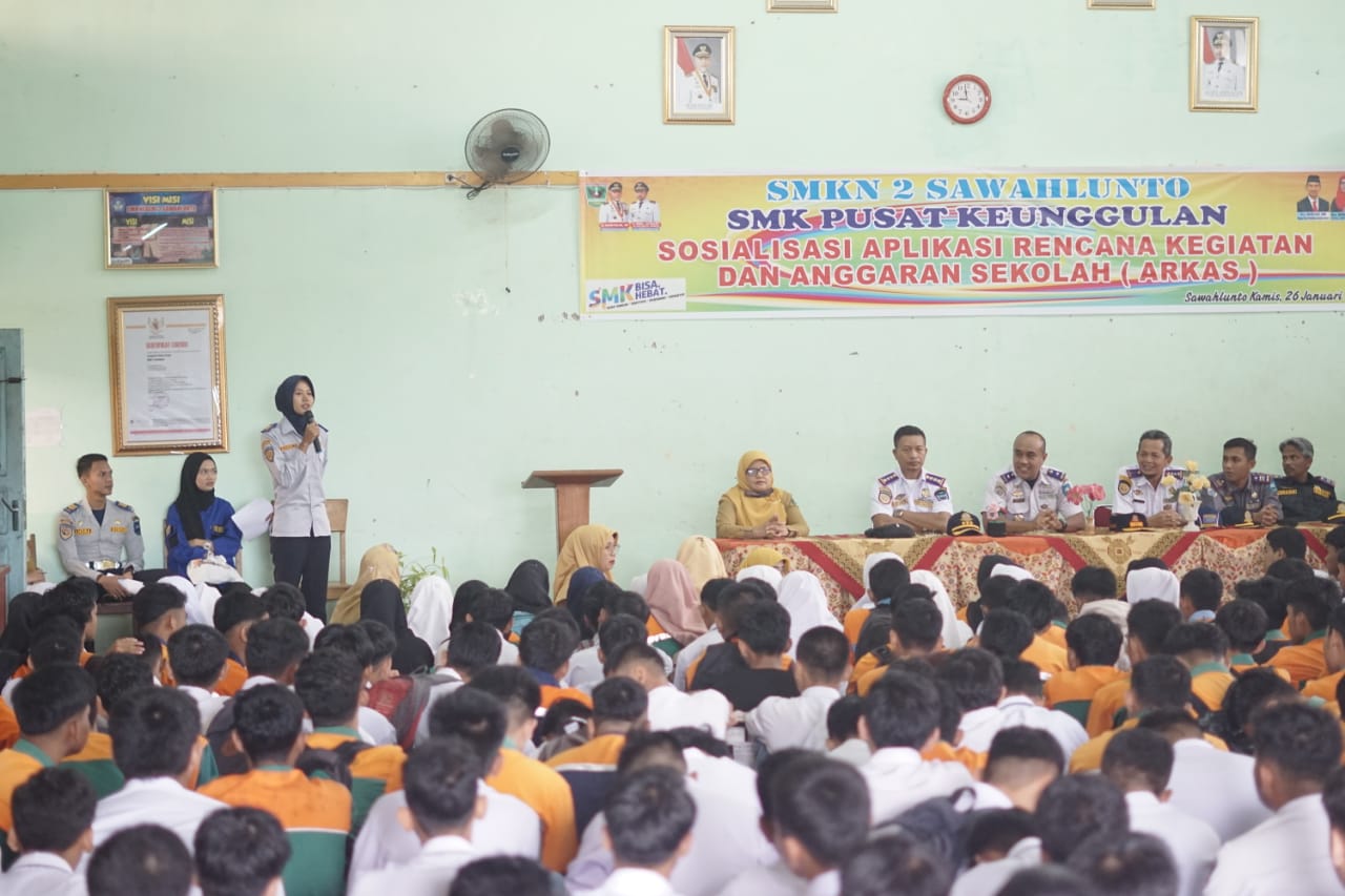 Sosialisasi Sekolah Kedinasan Kementrian Perhubungan dan Kunjungan ke Workshop di SMK Negeri 2 Sawahlunto