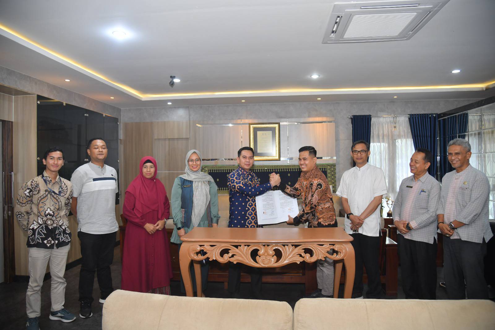 Penandatangani Perjanjian Kerjasama (PKS) antara Pemko Sawahlunto dengan PT. Pos Indonesia Cabang Sawahlunto