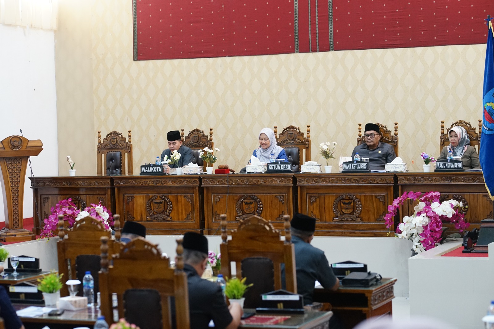 Rapat Paripurna DPRD tentang Jawaban Wali Kota Sawahlunto atas Pemandangan Umum Fraksi-Fraksi DPRD Kota Sawahlunto