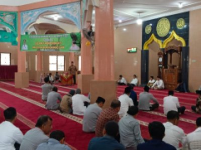Pj. Wali Kota Sawahlunto Zefnihan Hadiri Maulid Nabi Muhammad SAW 1445 H
