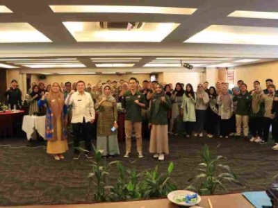 Bimtek Admin Aplikasi  yang merupakan tahapan Merit Sistem Kota Sawahlunto dibuka oleh Sekda Kota Sawahlunto Dr. dr. Ambun Kadri