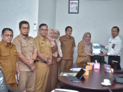 Sekretaris Daerah Kota Sawahlunto Dr.dr. Ambun Kadri, MKM,ikuti Exit Meeting Evaluasi Perencanaan dan Penganggaran Pemerintah Kota Sawahlunto Tahun 2023