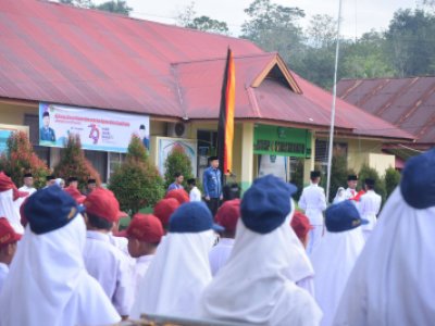 Penjabat (Pj) Wali Kota Sawahlunto Fauzan Hasan, S.STP, M.Si jadi inspektur upacara peringatan Hari Amal Bakti (HAB) Kementerian Agama Tingkat Kota Sawahlunto