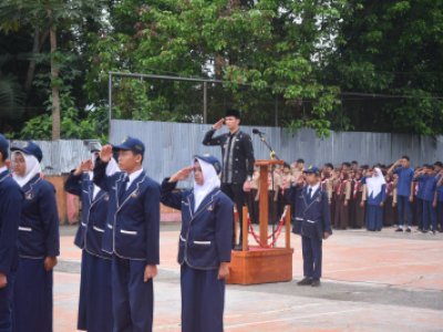 Wali Kota Sawahlunto Pimpin Upacara Hardiknas 2025, Tegaskan Komitmen pada Pembangunan Pendidikan