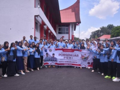 Sawahlunto Kirim Kontingen PGRI ke Pekan Olahraga dan Seni di Lima Puluh Kota