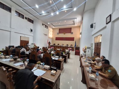 Wali Kota Sawahlunto Sampaikan Nota Jawabannya atas Pemandangan Umum Fraksi- Fraksi DPRD Kota Sawahlunto terkait 2 Ranperda Kota Sawahlunto