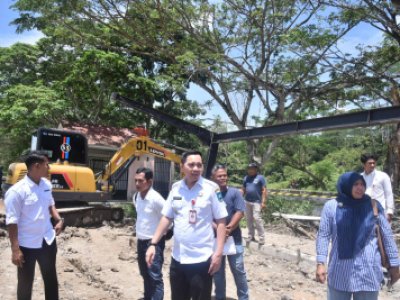 Monitoring  ke lokasi pekerjaan pembangunan infrastruktur penunjang destinasi pariwisata di Road Race Kandi