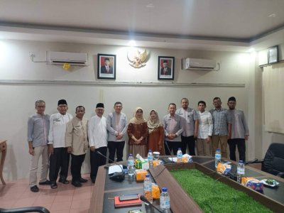 Sekda Kota Sawahlunto Dr. dr. Ambun Kadri, MKM pimpin rapat unsur pimpinan di Lingkungan Setdako Kota Sawahlunto
