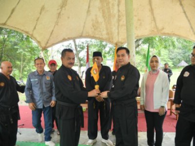 Pj Wali Kota Sawahlunto Fauzan Hasan, S.STP, M.Si, buka Medan Laga VIII perguruan silat Empat Banding Budi (Patbanbu) Nasional