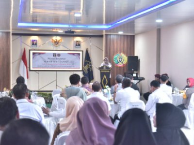 Penyerahan sertifikat tanah Lapas Narkotika Sawahlunto oleh Badan Pertanahan Nasional (BPN) Kota Sawahlunto dihadiri oleh Sekretaris Daerah Kota Sawahlunto  Dr.dr. Ambun Kadri, MKM