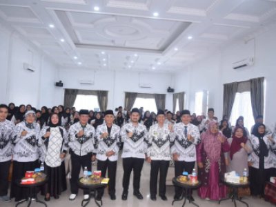 Wakil Wali Kota Hadiri Konferensi PGRI Sawahlunto, Tegaskan Komitmen Dukung Guru