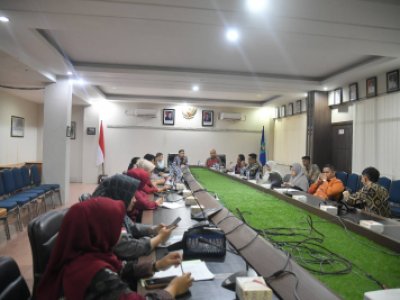 Pj Wali Kota diskusi dengan Kepala Badan Penghubung Provinsi Sumbar Aschari Cahyaditama