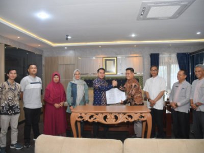 Penandatangani Perjanjian Kerjasama (PKS) antara Pemko Sawahlunto dengan PT. Pos Indonesia Cabang Sawahlunto