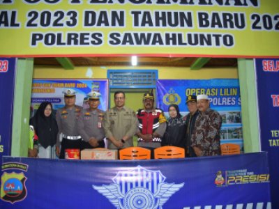 Penjabat (Pj) Wali Kota Sawahlunto Dr. Zefnihan, AP, M.Si bersama Forkopimda melaksanakan peninjauan Pos Pengamanan dan Pelayanan Operasi Lilin Singgalang