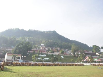 Wawako Sawahlunto Tekankan Penguatan Etos Kerja ASN dalam Apel Gabungan