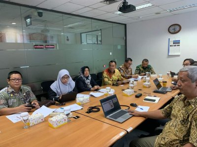 Pj Walikota Zefnihan  temu diskusi dengan Deputi Bidang Dukungan  Kebijakan Pembangunan  Manusia  dan Pemerataan Pembangunan Sekretariat Wakil Presiden