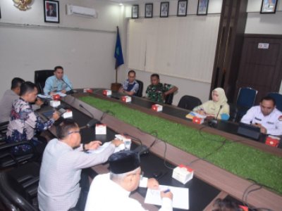 Rapat persiapan tahapan pemungutan suara bersama Desk Pilkada Sawahlunto