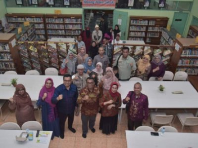 Diskusi Penguatan Literasi di Sawahlunto: Dukungan Deputi Bondar untuk Kemajuan Perpustakaan Daerah