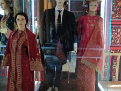 Pemko Sawahlunto promosikan Songket Silungkang pada pameran di Taman Mini Indonesia Indah (TMII)