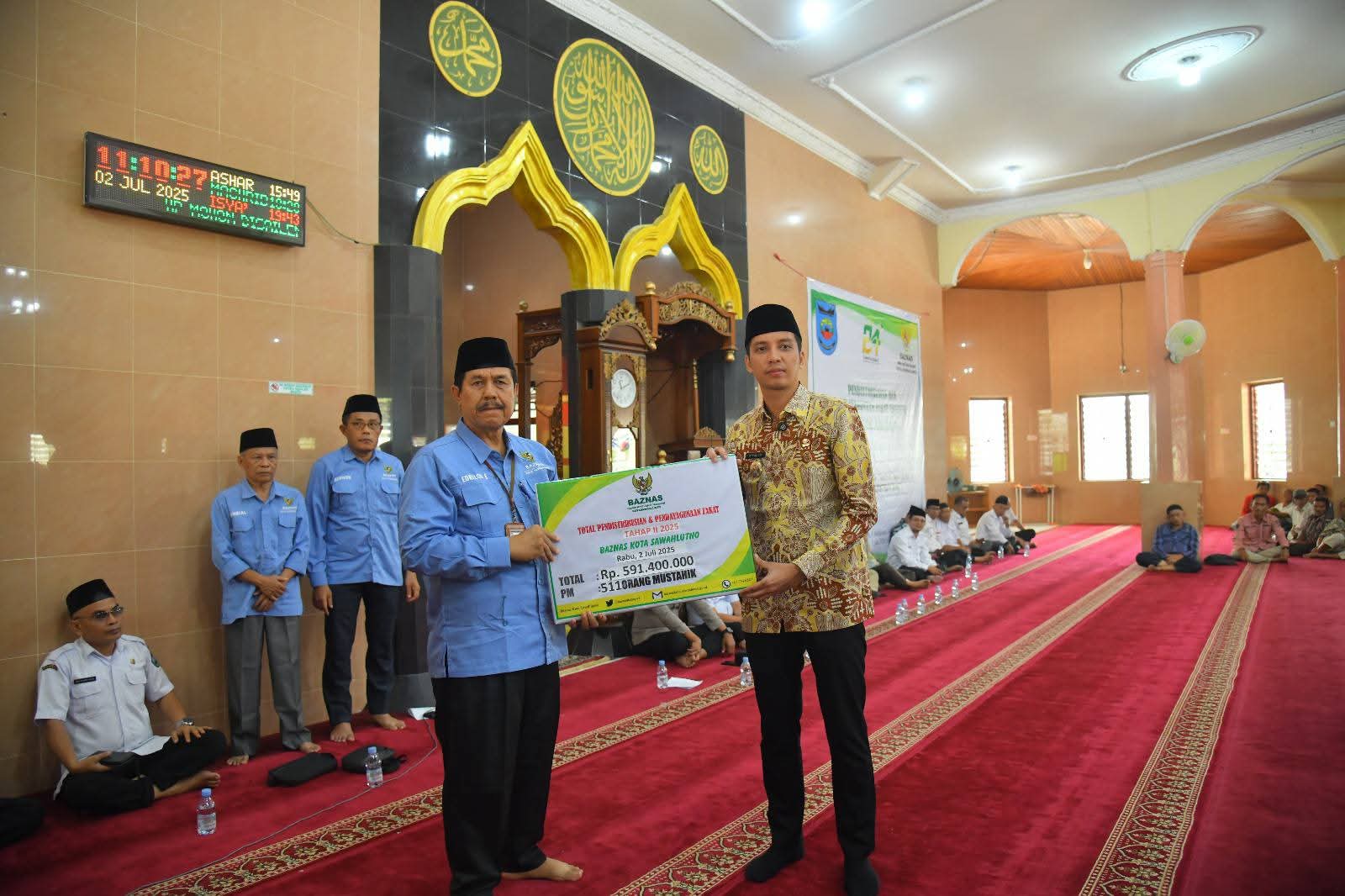 Wali Kota Hadiri Pendistribusian Zakat BAZNAS Juli 2025: Dorong Pemanfaatan Zakat yang Produktif